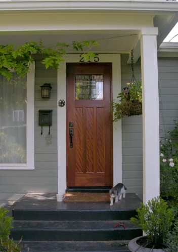 DSCN3030 New Front Door